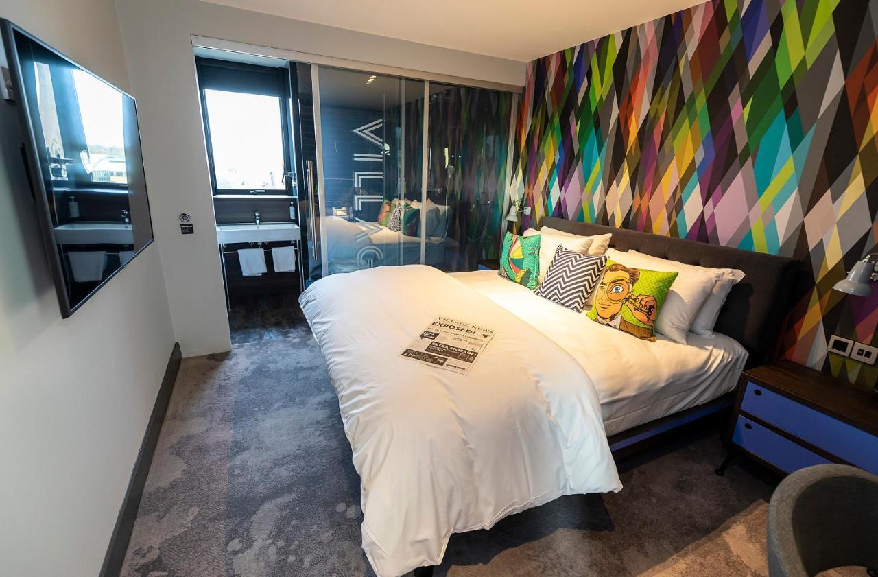 Village Hotel ベージングストーク エクステリア 写真